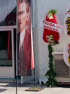 ısparta kırmızı beyaz tekli çelenk